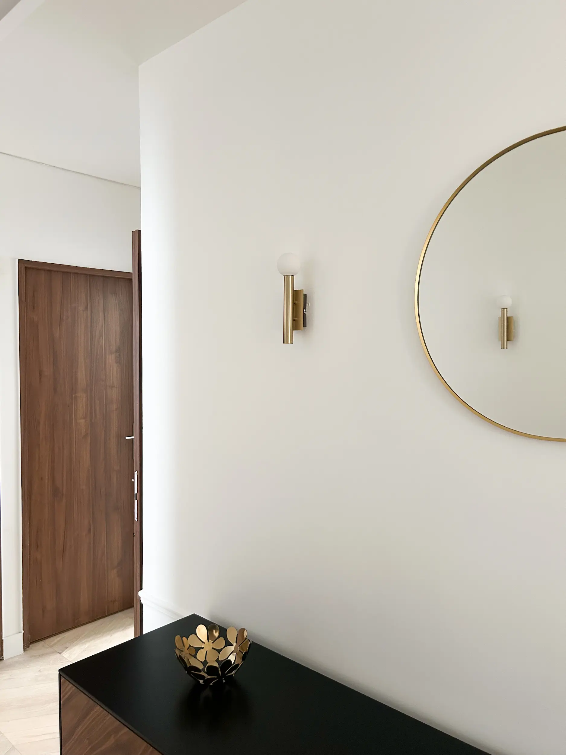 Entrée décorée aménagement appartement Paris 16e, Studio LC Design